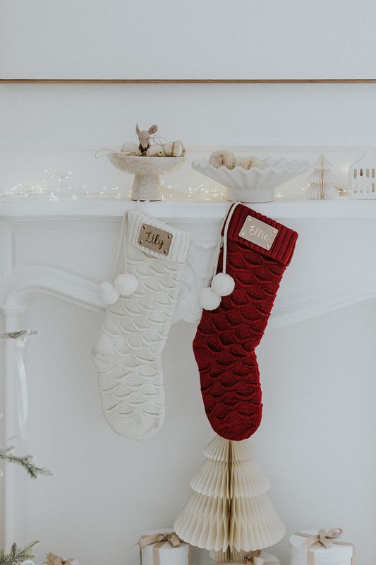 Julestrømpe med navn  i metalliske bokstaver- off white