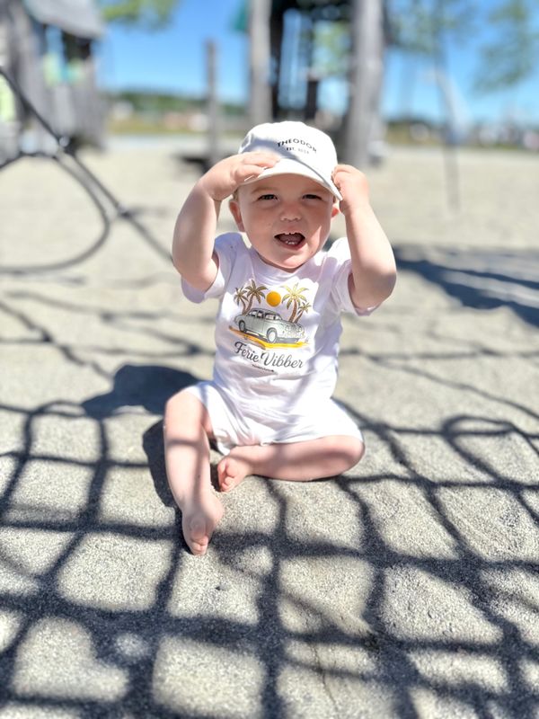 Ferievibber hvit t-skjorte 