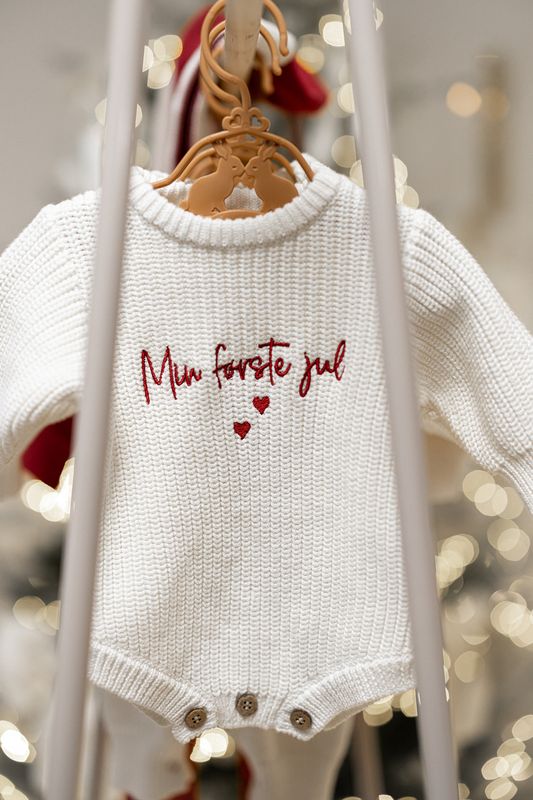 Strikket chunky ribbet romper - min første jul